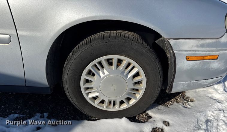 image for item DZ4273 2002 Chevrolet Malibu 