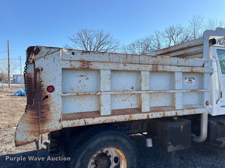 image for item DZ4383 2002 Sterling Acterra dump truck