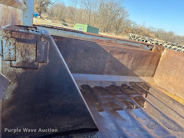 image for item DZ4383 2002 Sterling Acterra dump truck