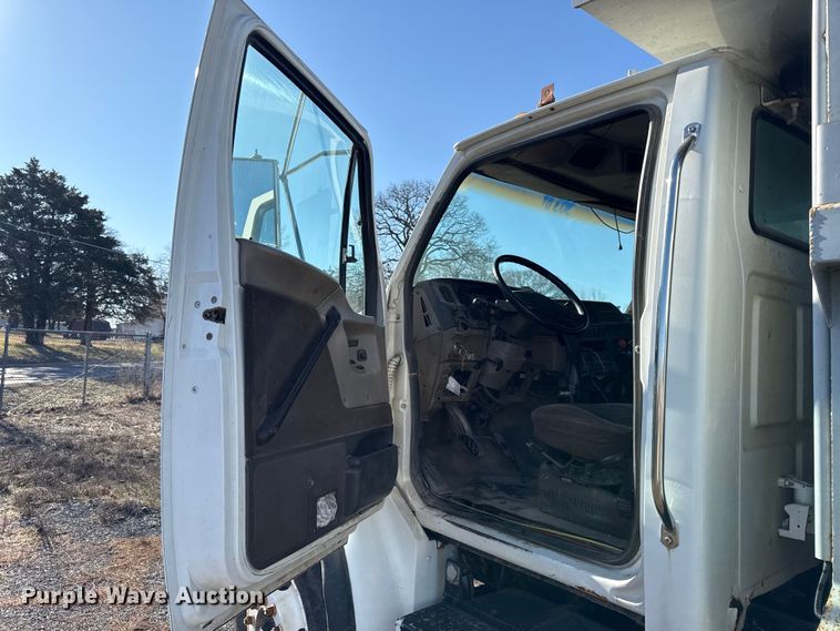 image for item DZ4383 2002 Sterling Acterra dump truck