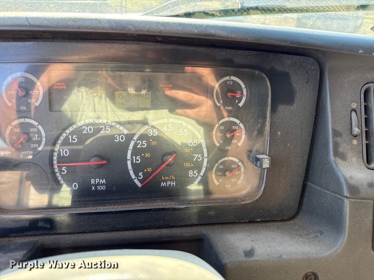 image for item DZ4383 2002 Sterling Acterra dump truck