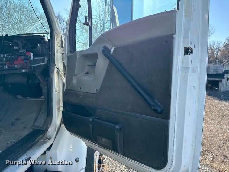 image for item DZ4383 2002 Sterling Acterra dump truck