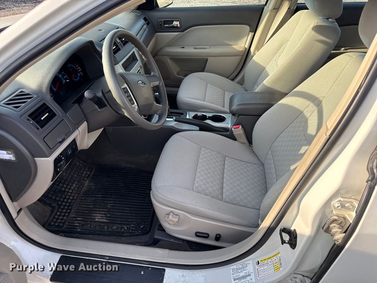 image for item DZ4417 2011 Ford Fusion 