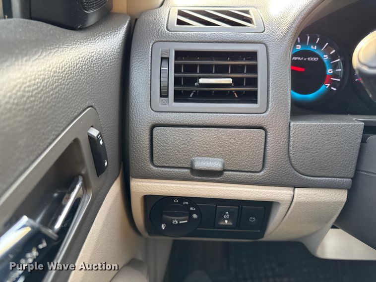 image for item DZ4417 2011 Ford Fusion 