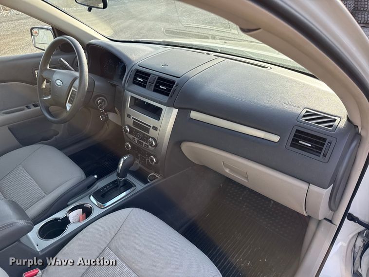 image for item DZ4417 2011 Ford Fusion 