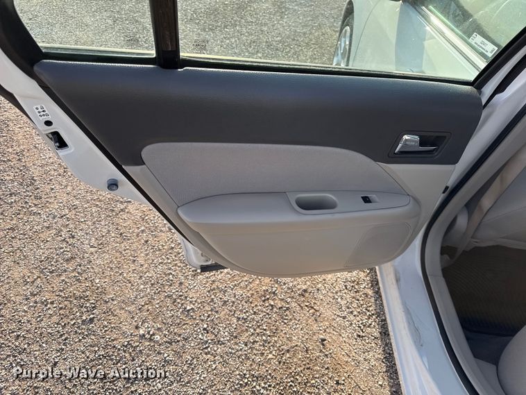 image for item DZ4417 2011 Ford Fusion 