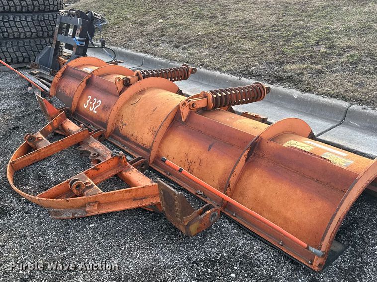 image for item DZ4420 11' W Henke snow plow parts