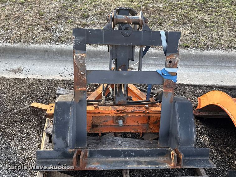 image for item DZ4420 11' W Henke snow plow parts