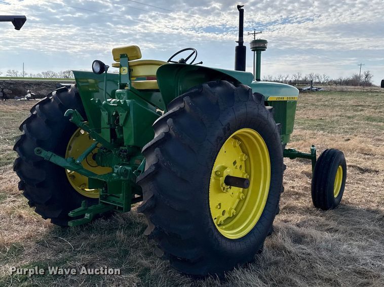 image for item DZ5193 1968 John Deere 4020 tractor