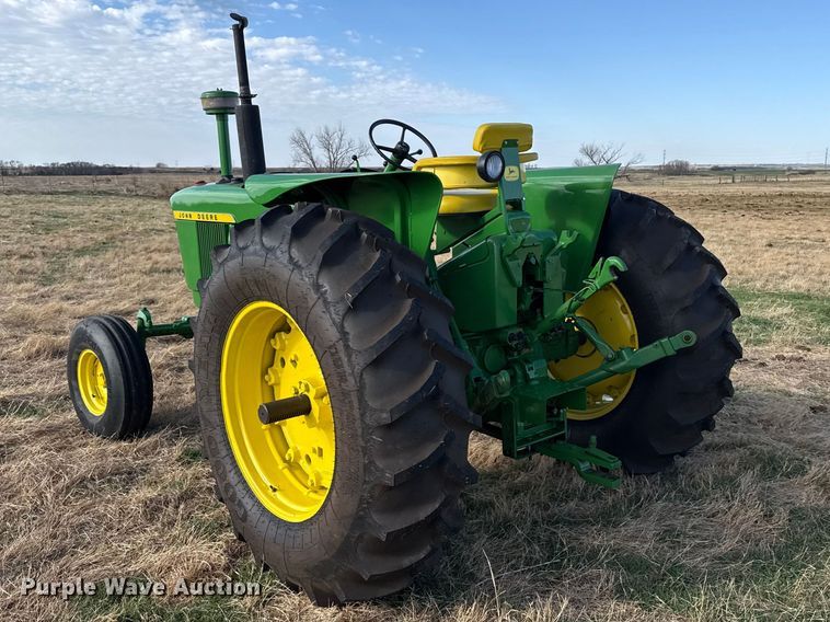 image for item DZ5193 1968 John Deere 4020 tractor