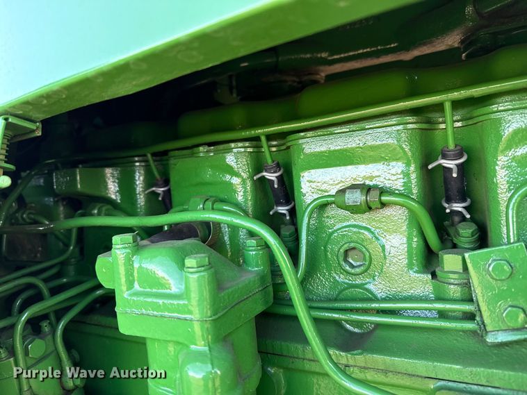 image for item DZ5193 1968 John Deere 4020 tractor