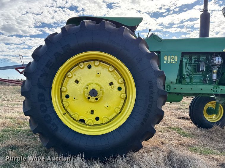 image for item DZ5193 1968 John Deere 4020 tractor