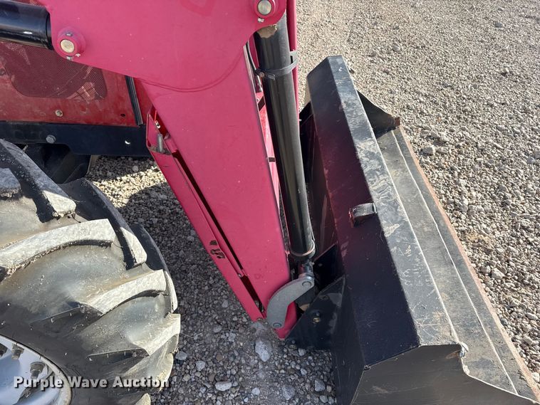 image for item DZ5264 2010 Massey Ferguson 573 MFWD tractor