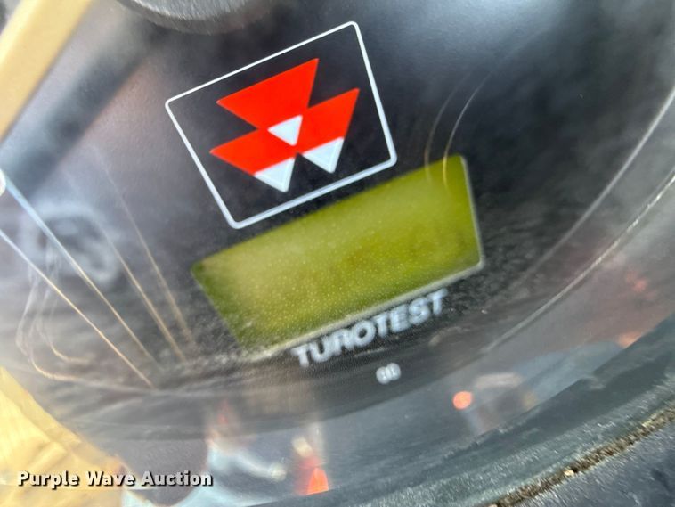 image for item DZ5264 2010 Massey Ferguson 573 MFWD tractor