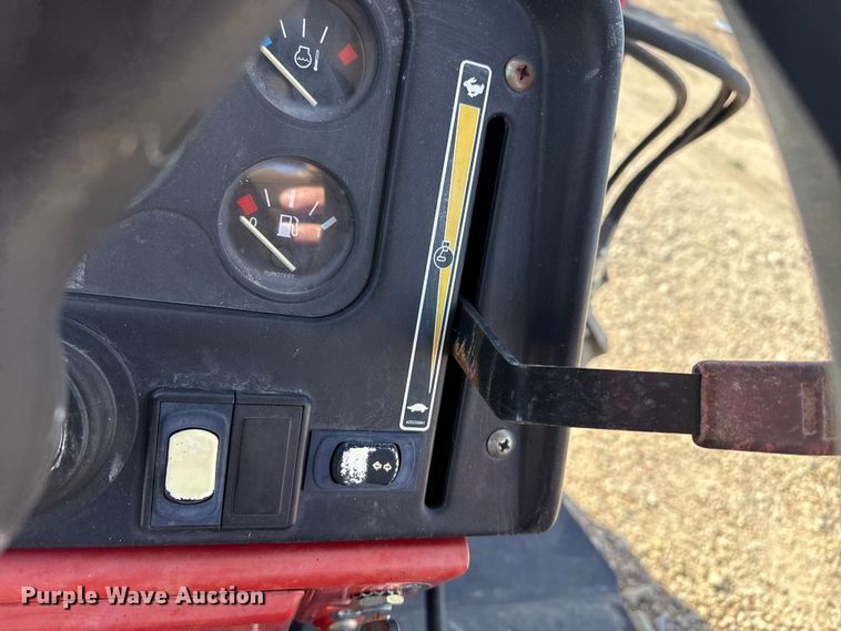 image for item DZ5264 2010 Massey Ferguson 573 MFWD tractor