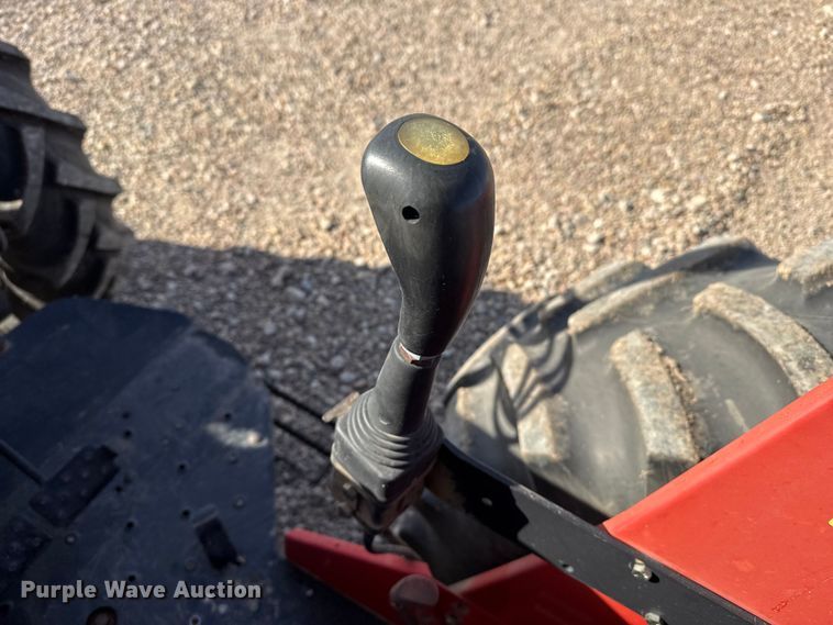 image for item DZ5264 2010 Massey Ferguson 573 MFWD tractor