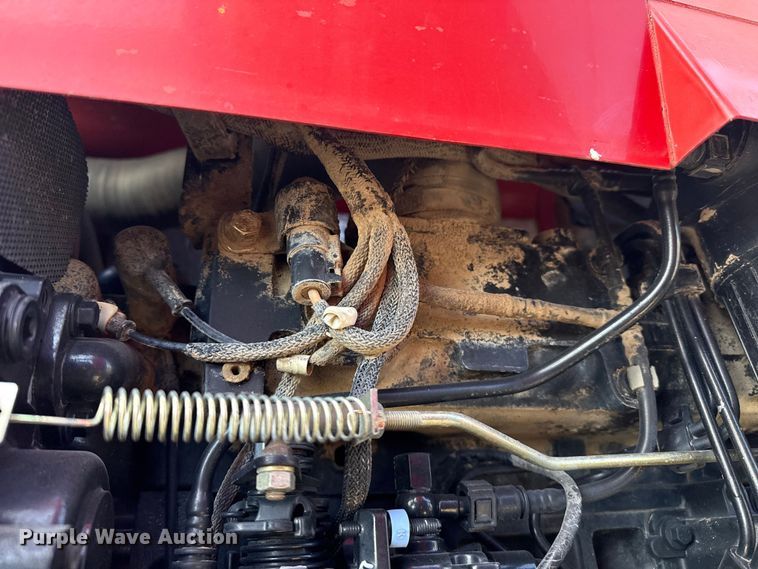 image for item DZ5264 2010 Massey Ferguson 573 MFWD tractor