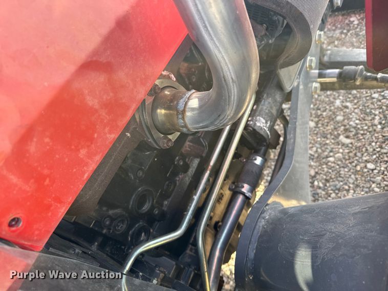 image for item DZ5264 2010 Massey Ferguson 573 MFWD tractor