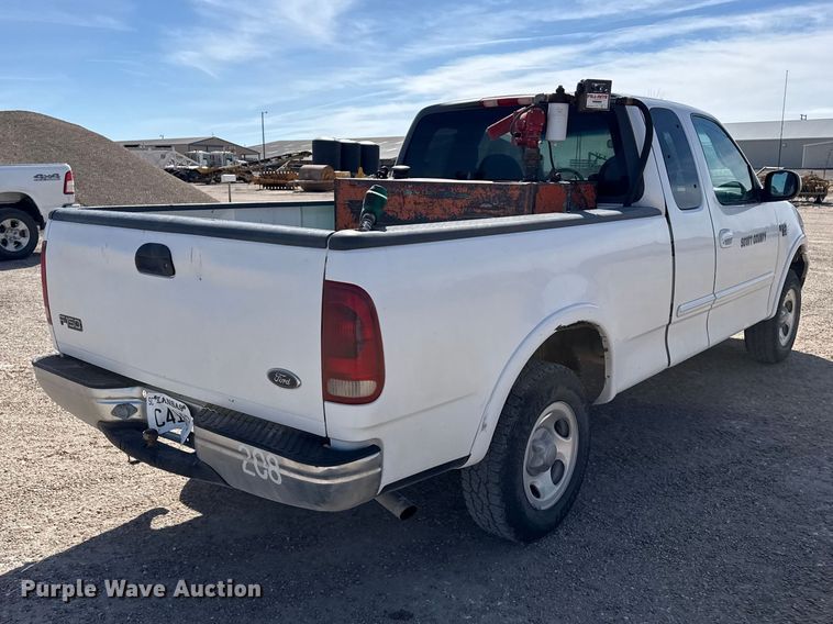 image for item DZ5271 2000 Ford F150 Ext. Cab pickup truck