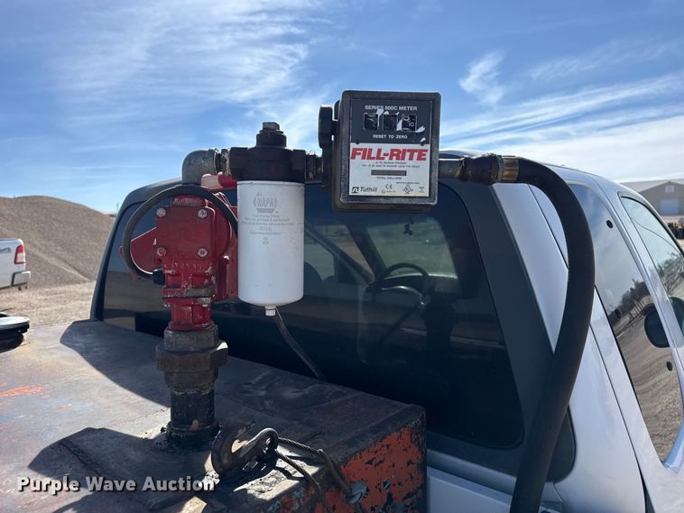 image for item DZ5271 2000 Ford F150 Ext. Cab pickup truck