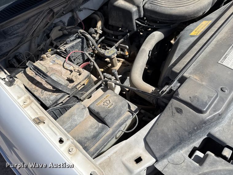 image for item DZ5271 2000 Ford F150 Ext. Cab pickup truck