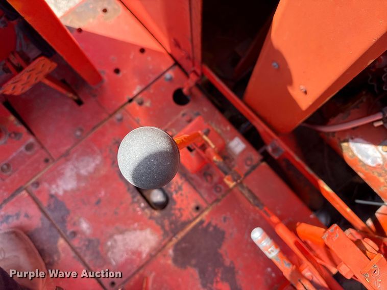 image for item DZ5272 Ingram 9-2800PA pneumatic roller