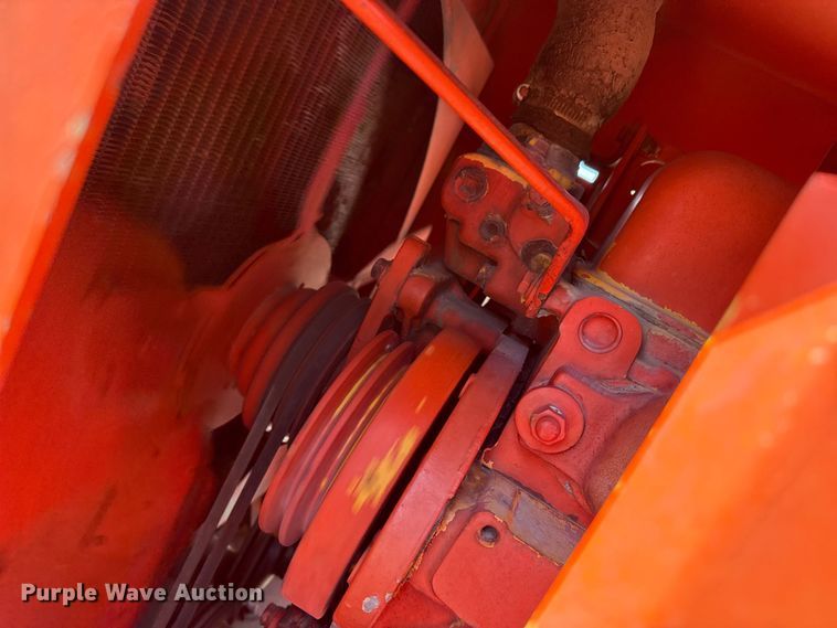 image for item DZ5272 Ingram 9-2800PA pneumatic roller