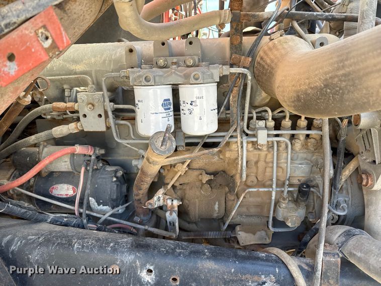 image for item DZ5273 1989 Ford L8000 flatbed truck