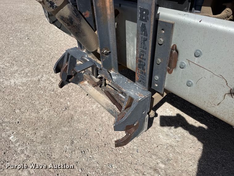 image for item DZ5274 1988 GMC TopKick C7 dump truck