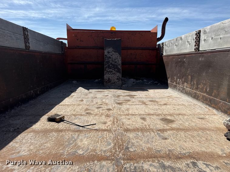 image for item DZ5274 1988 GMC TopKick C7 dump truck