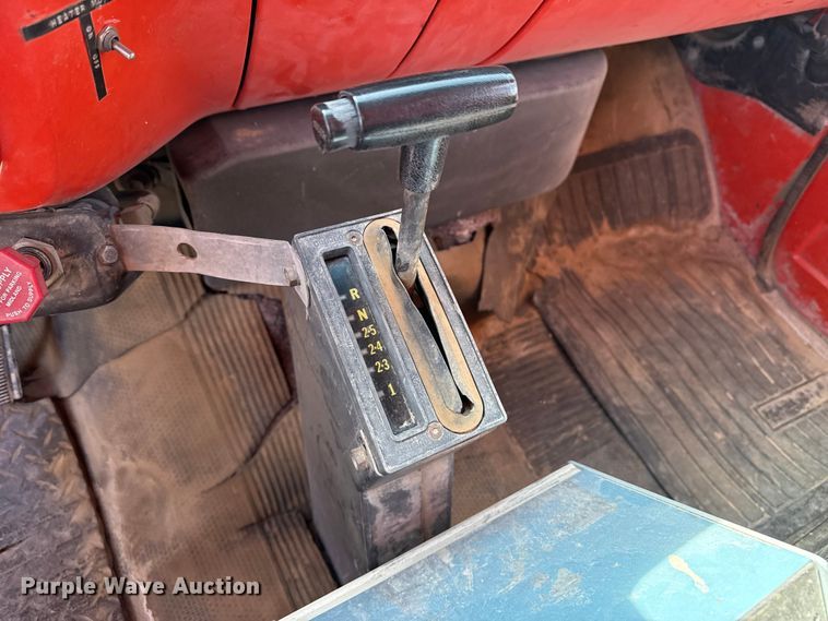 image for item DZ5274 1988 GMC TopKick C7 dump truck