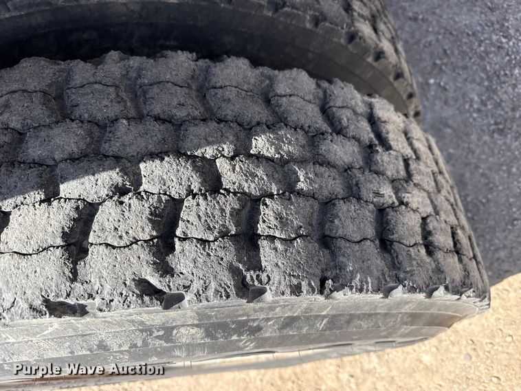 image for item DZ5274 1988 GMC TopKick C7 dump truck