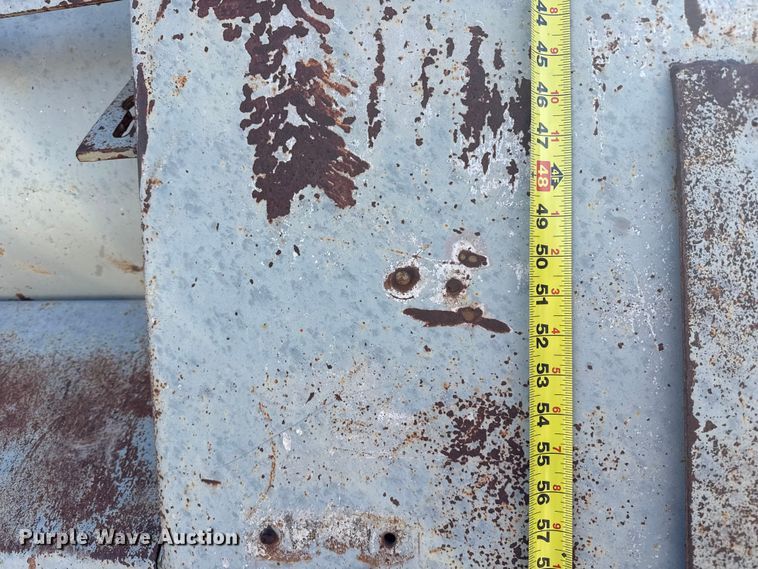 image for item DZ5275 1992 Montone end dump trailer