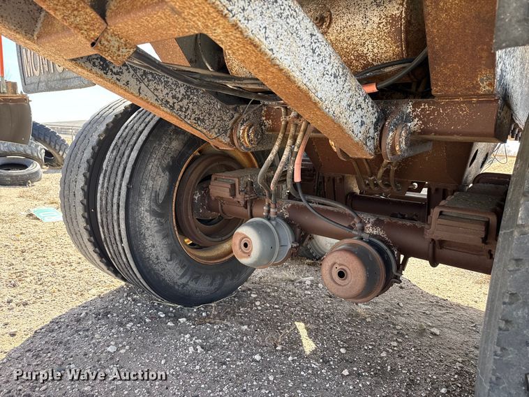 image for item DZ5275 1992 Montone end dump trailer