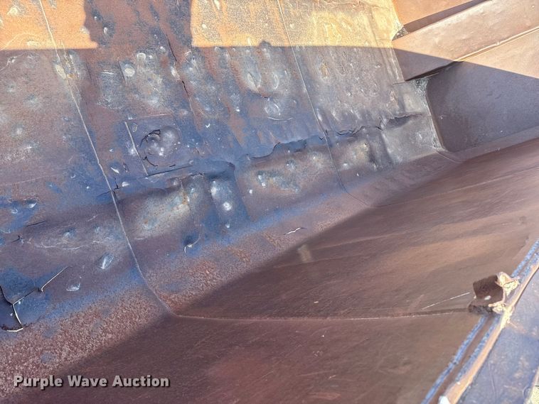 image for item DZ5275 1992 Montone end dump trailer