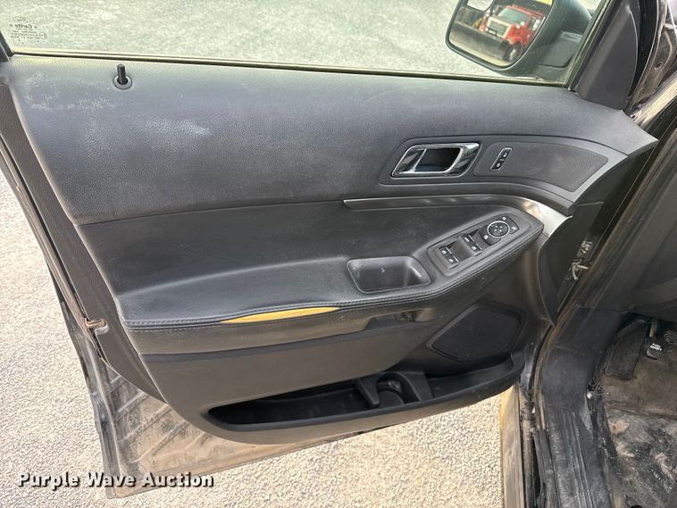 image for item DZ5277 2015 Ford Explorer Police Interceptor SUV