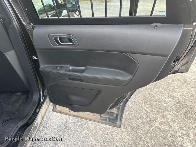 image for item DZ5277 2015 Ford Explorer Police Interceptor SUV