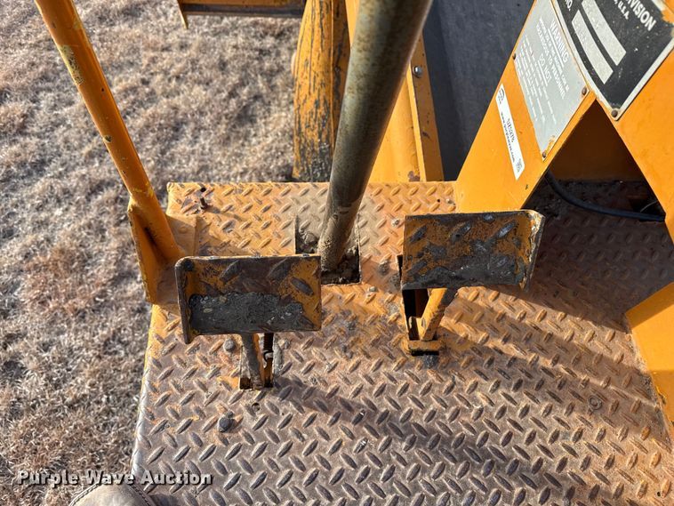 image for item DZ5278 Koehring SPK-H chip spreader