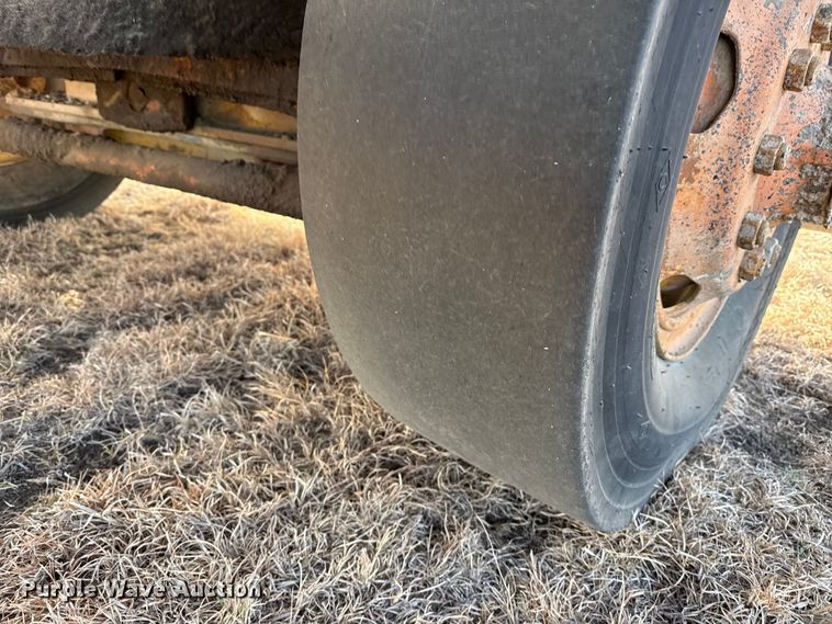 image for item DZ5278 Koehring SPK-H chip spreader