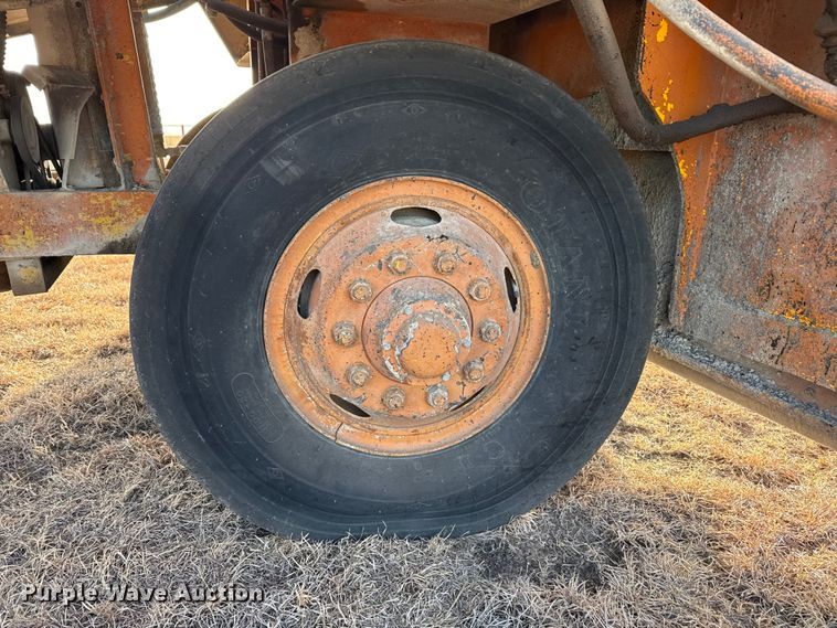 image for item DZ5278 Koehring SPK-H chip spreader