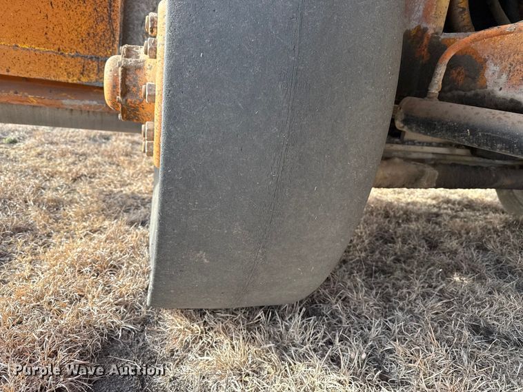 image for item DZ5278 Koehring SPK-H chip spreader