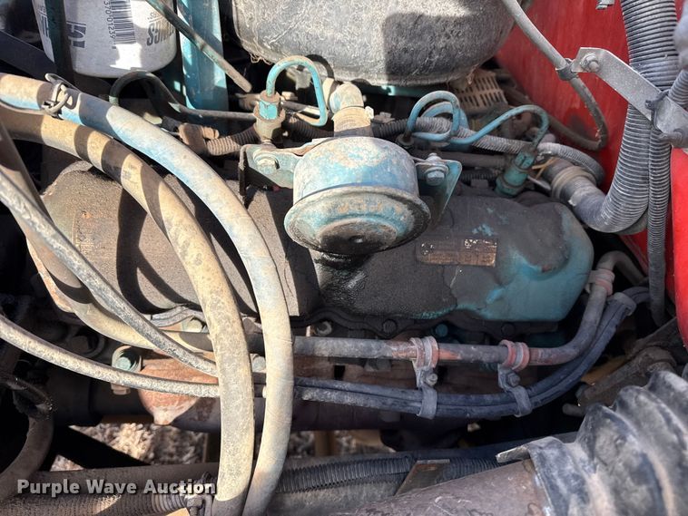 image for item DZ5279 1990 International 4600 oil distributor truck