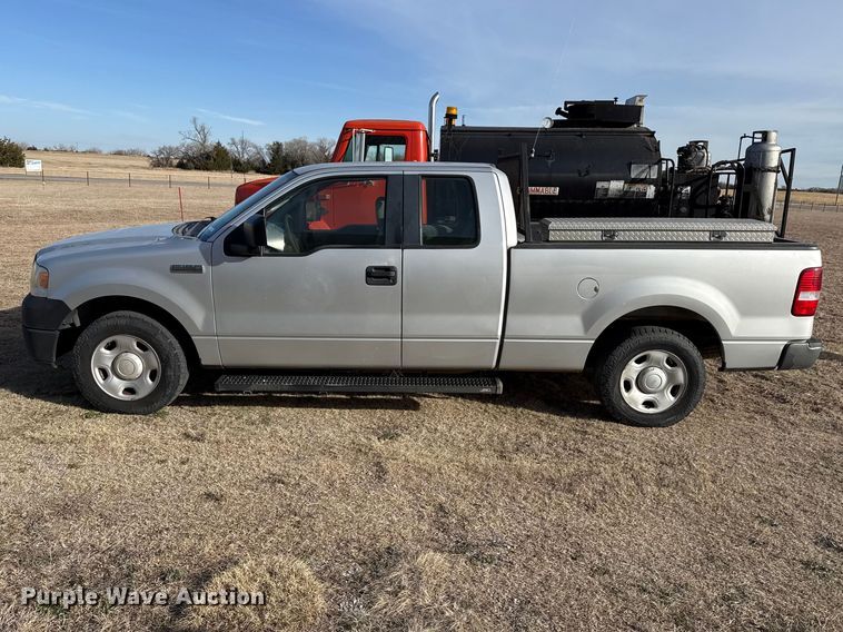 image for item DZ5280 2008 Ford F150 Ext. Cab pickup truck