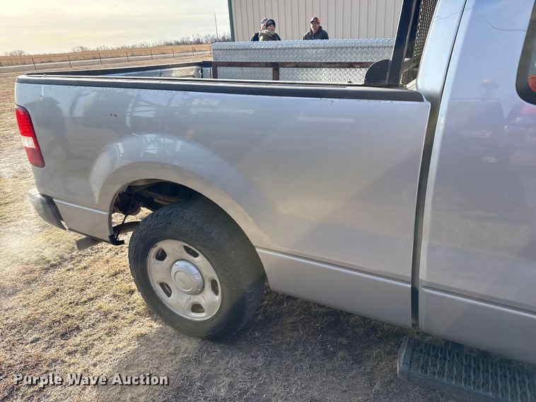image for item DZ5280 2008 Ford F150 Ext. Cab pickup truck