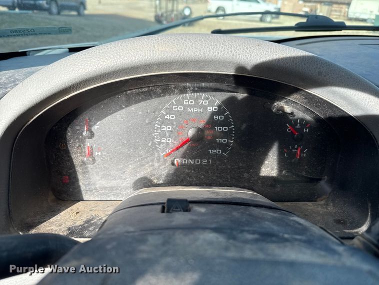 image for item DZ5280 2008 Ford F150 Ext. Cab pickup truck