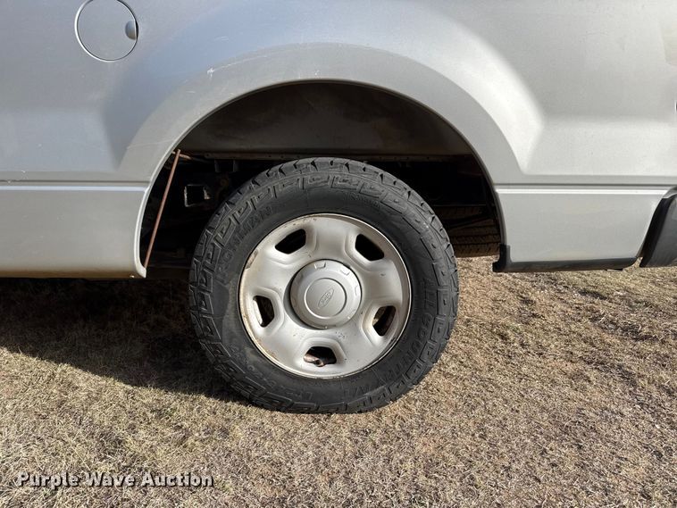 image for item DZ5280 2008 Ford F150 Ext. Cab pickup truck