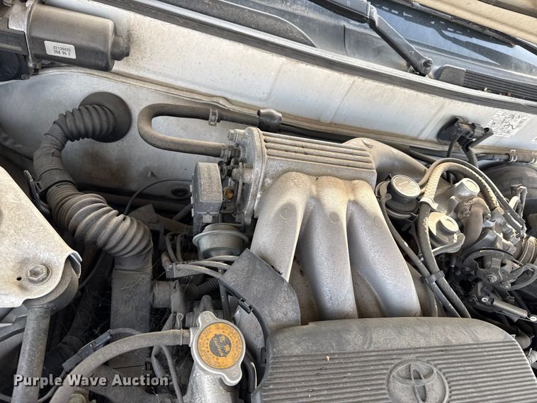 image for item DZ5293 1996 Toyota Avalon 