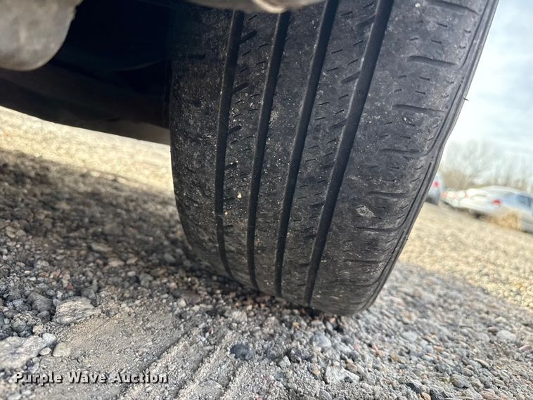 image for item DZ5293 1996 Toyota Avalon 