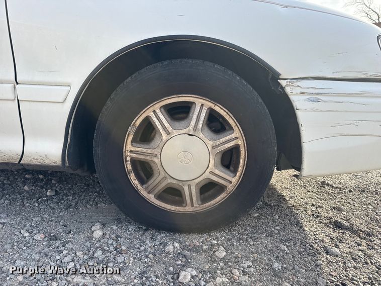 image for item DZ5293 1996 Toyota Avalon 