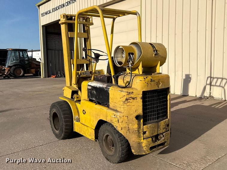 image for item DZ5316 Allis Chalmers FPL40-24-2PS forklift